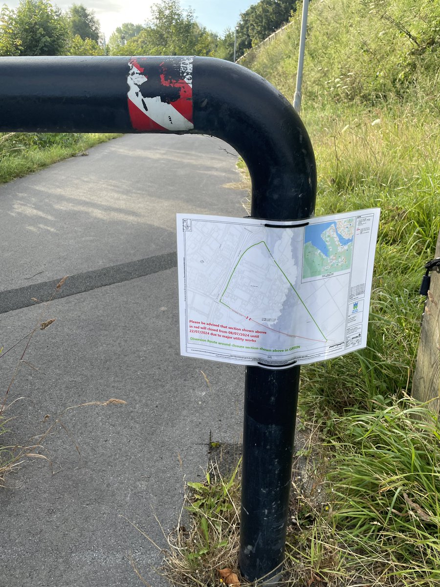 richards_james's tweet photo. Cycle path closed for two weeks https://t.co/yQzUFhUApy