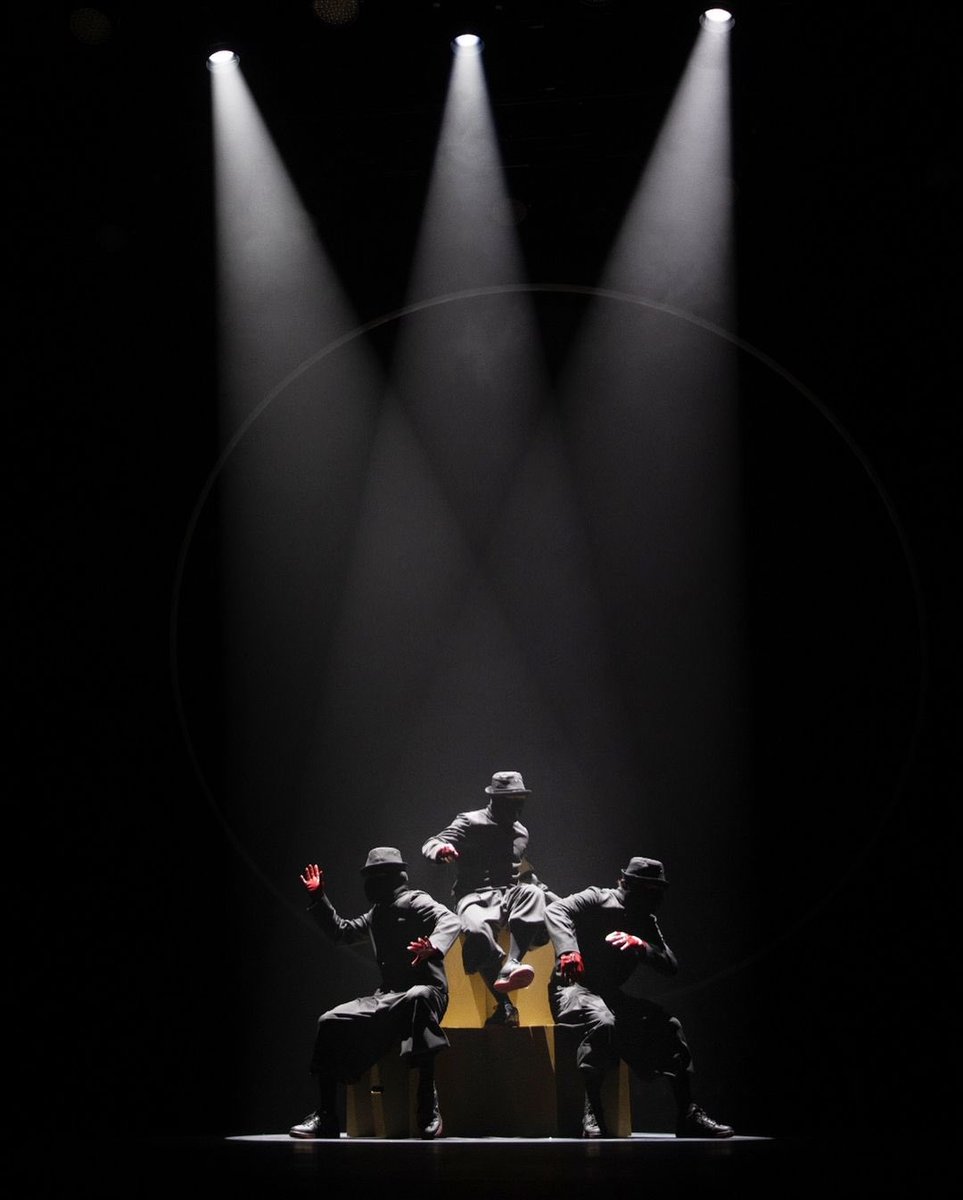 JacksonWThaifan's tweet photo. [👑] 20240708 kinjaz IG 1/2
https://t.co/RJce1CcfZq

@cartier x Kinjaz | Trinity 100 📸
วีดีโอการแสดงวันงานกำลังจะอัพโหลดเร็วๆ นี้ ที่ 🤫➡️
https://t.co/aGJ5Hc7ICB

#cartier #kinjaz #anthonylee #jawnha #vinhnguyen #bammartin #mikesong
#JacksonWangCartierTrinity
#JacksonWang #王嘉尔 #잭슨 
#MAGICMAN #MAGICMAN2 
#TEAMWANG