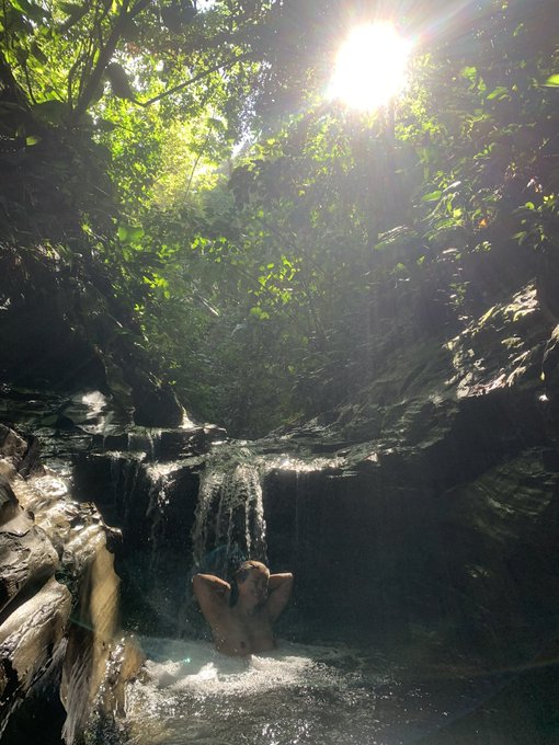 good morning https://t.co/x2mLSE4UIR