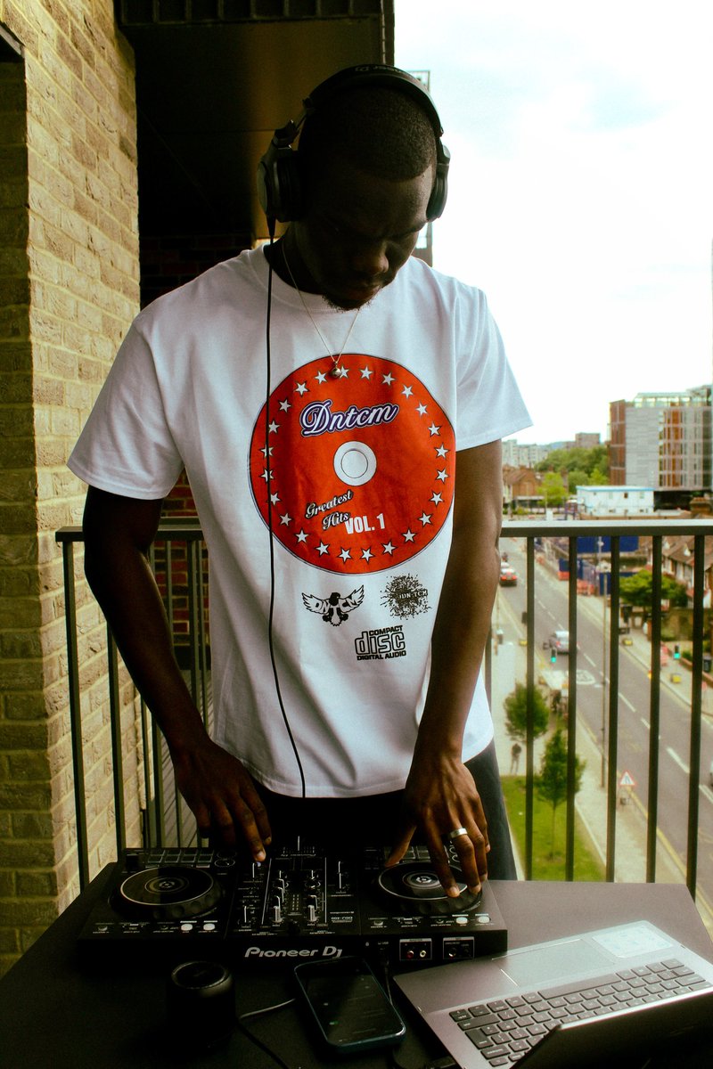 dn_tcm's tweet photo. Dntcm Greatest Hits Tee 💿😤
Available rn @ https://t.co/12YGzncQ81
Check out the song requests in the ig comments 🎧💨 https://t.co/nTXT6KvAbJ https://t.co/zedVzLjv4C