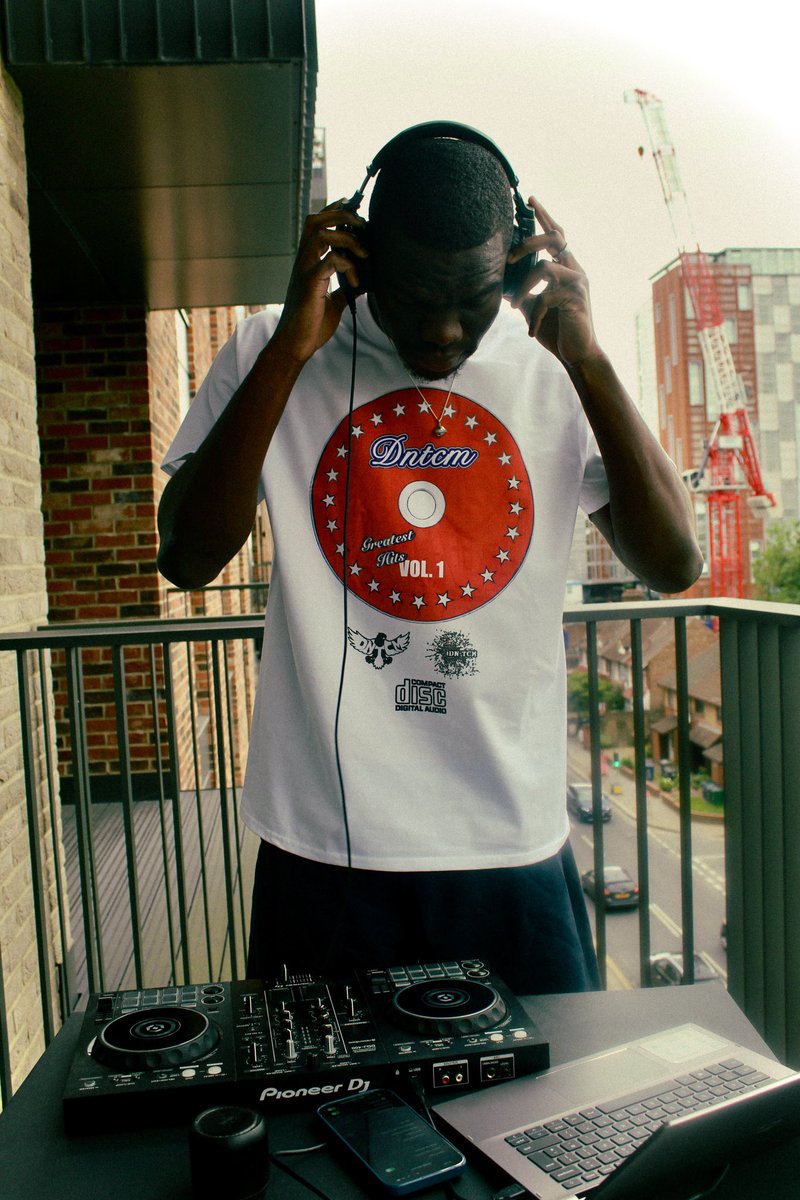 dn_tcm's tweet photo. Dntcm Greatest Hits Tee 💿😤
Available rn @ https://t.co/12YGzncQ81
Check out the song requests in the ig comments 🎧💨 https://t.co/nTXT6KvAbJ https://t.co/zedVzLjv4C