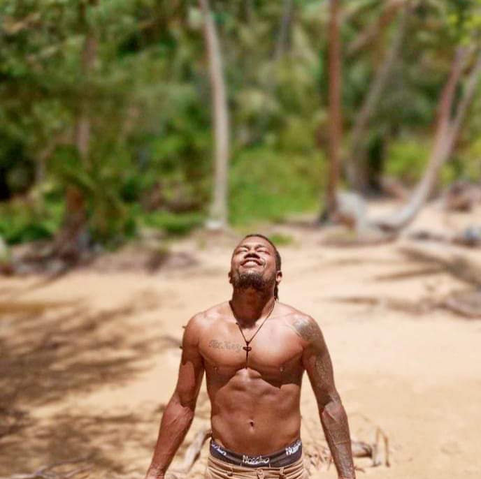 Death gotta be so easy cause life is hard🤫