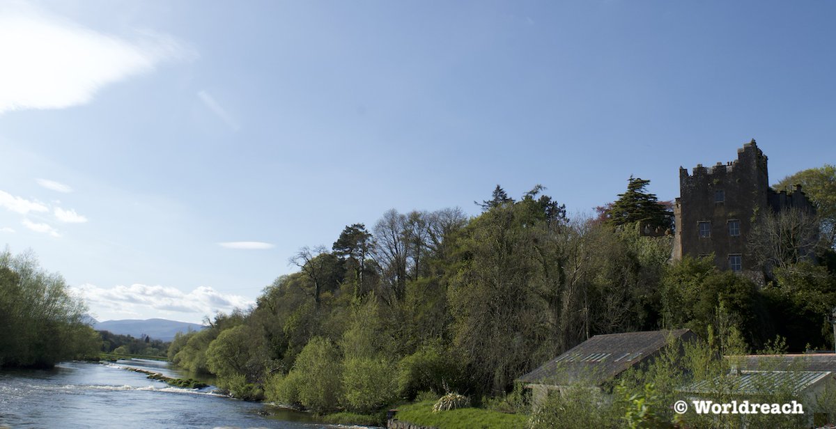 Ancient #ArdfinnanCastle has witnessed many historic figures, incl the notorious #OliverCromwell, in its 1,000 years existence. 1st castle built at this location was circa 1185 to guard the #riversure crossing at Arfinnan, Co #Tipperary
Photo <a href="/WorldReachComms/">World Reach Comms</a>