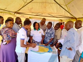 Erfan_A_Ali's tweet photo. Scaling up tenure security in #Mbale & #Lira! #UNHabitatUganda's project strengthens land rights for 2,000 households, supports 2 neighborhood plans, & builds capacity for 274 officials. Partnering with #ACTogetherUganda & funded by @GLTNnews #LandRights #UrbanDevelopment https://t.co/CiTxxPucP4