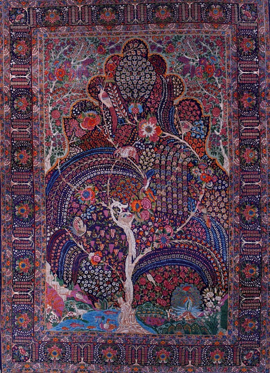 14. yüzyıldan kalma bir halı:
"Mihrap ve Ağaç"