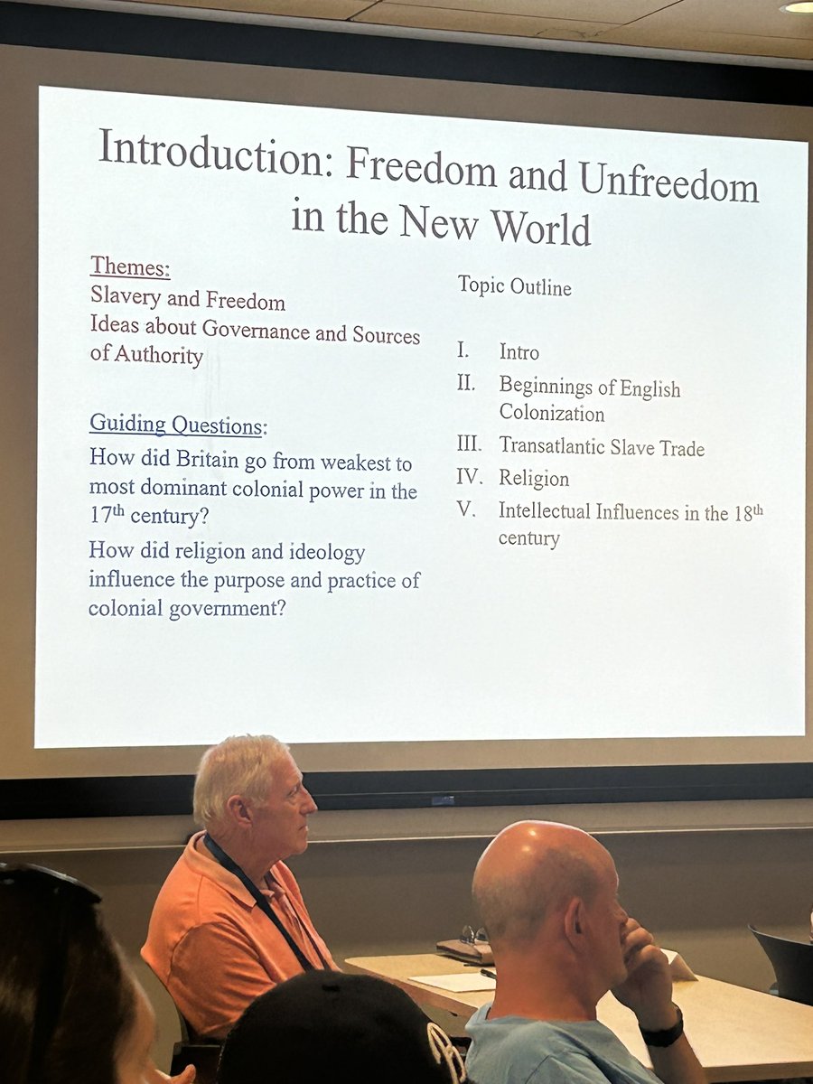 Connie López tweet media