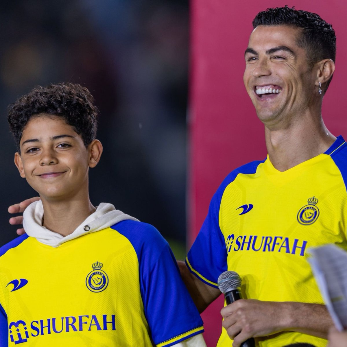 DeadlineDayLive's tweet photo. 🚨 Cristiano Ronaldo does not wish to retire at the moment. 

His big ambition is to play an official match with his son Cristiano Ronaldo Jr, aged 14.

(Source: @abola) https://t.co/gwlvQidbdM