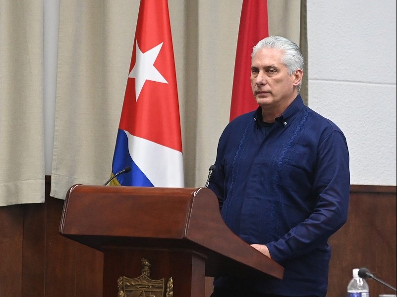 Lo dijo nuestro Primer Secretario del <a href="/PartidoPCC/">Partido Comunista de Cuba</a> en el #VIIIPlenoCC:

"Aquí estamos para salvar la Patria, la Revolución y el socialismo. El bloqueo no ha podido en seis décadas vencer la dignidad del pueblo cubano ni la inmensa obra colectiva y social de la Revolución".