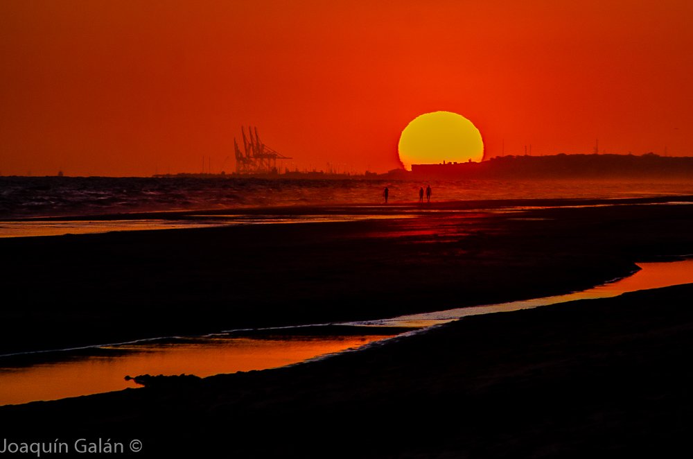 The spectacular #sunset from the #CuestaManeli #beach  
#BeachesOfHuelva #Huelva #Andalucia #Sunset