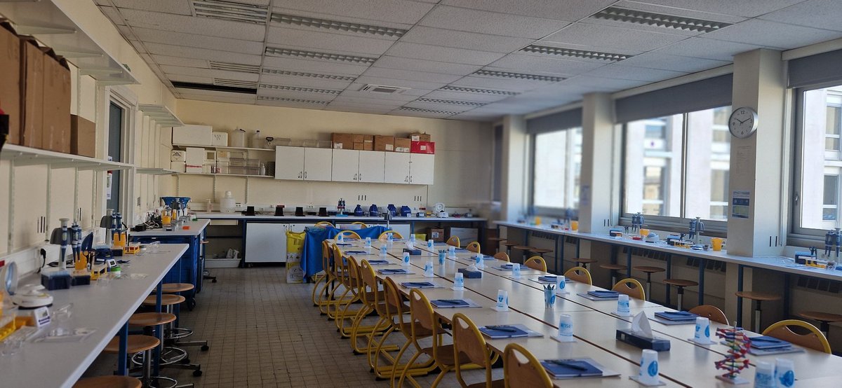 Everything is ready to welcome the teachers tomorrow for the PDI!
We are very excited to meet the new teachers 😊
<a href="/ABEProgOffice/">Amgen Biotech Experience (ABE) Program Office</a> <a href="/SabriCol94/">Sabrina Colasse</a>