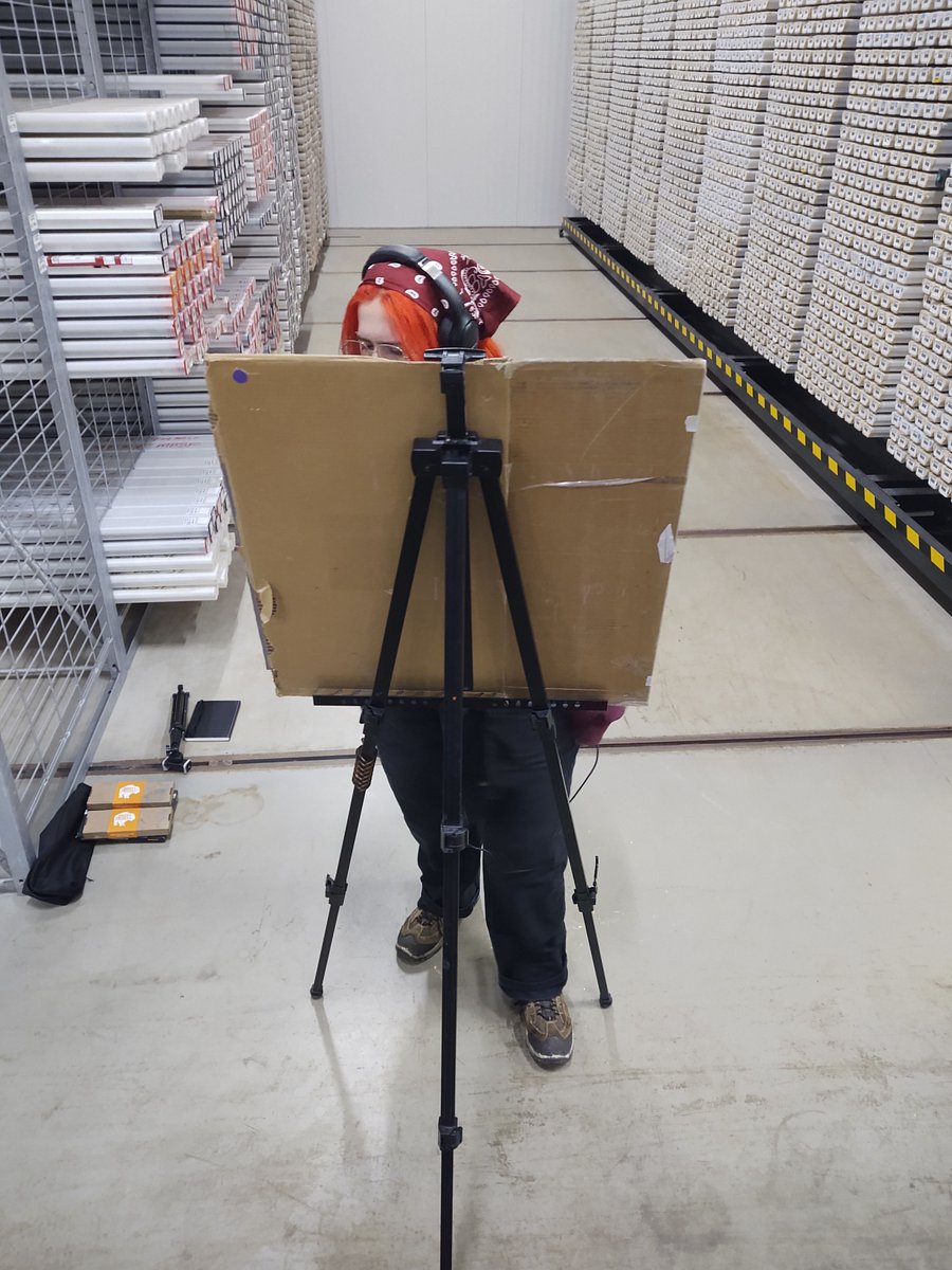 US_SciOD's tweet photo. Up close and personal at #X401’s sampling party in Bremen, Germany this week. Outreach Officer, Kellan Moss, has been sketching some detailed works showing the process of taking hundreds of samples everyday. #IODP #NSFfunded https://t.co/CmpRXW4ALt