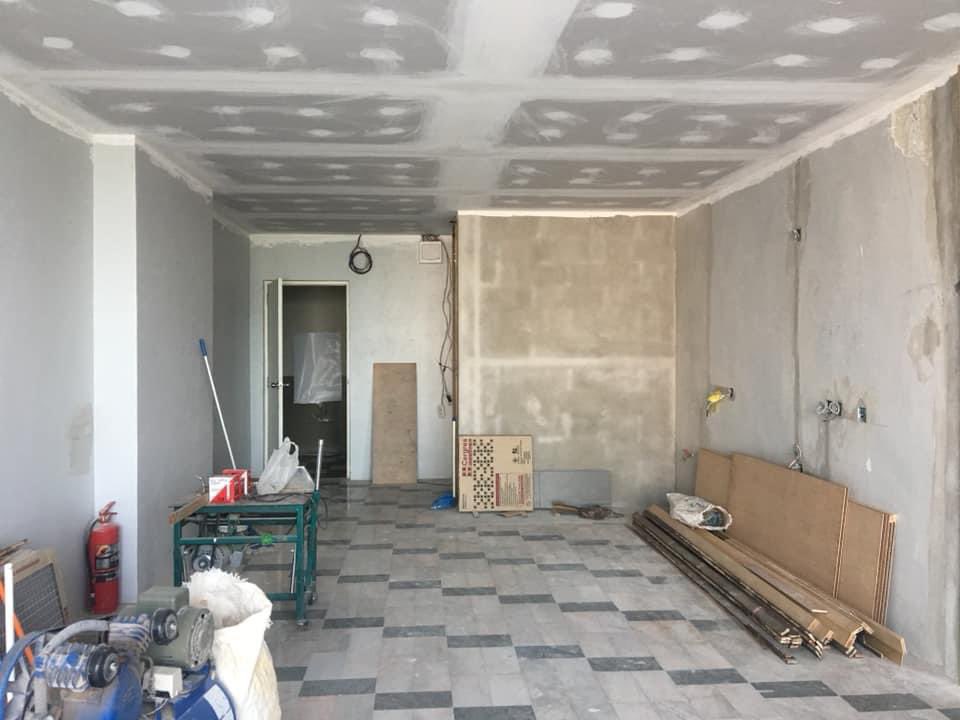 ป้ายยาเว็บใหม่ รีโนเวทจากซากปรักหักพัง สู่ เรนเดอร์ภายในไม่ถึงนาที !! 

เราเจอเว็บ spacely.ai มา ก็คือเป็น AI Interior Design ที่สามารถถ่ายรูปห้องเรา (แบบเน่าๆ 😅) เข้าไปแล้ว เรนเดอร์ออกมาเป็นสไตล์ที่ชอบได้ เช่น Minimal / Midcen / Wes Anderson ได้หมด