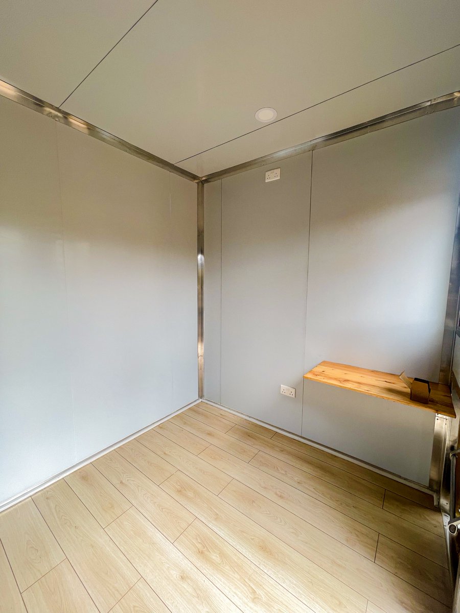 ISMContainers's tweet photo. As part of this initiative, ISM Containers has provided high-quality repurposed shipping containers to serve as living quarters, ensuring comfortable and efficient accommodation for the project workforce.

For more information contact us at +254 797 968817 or bd@ismcontainers.com https://t.co/0T2t1K3N5T