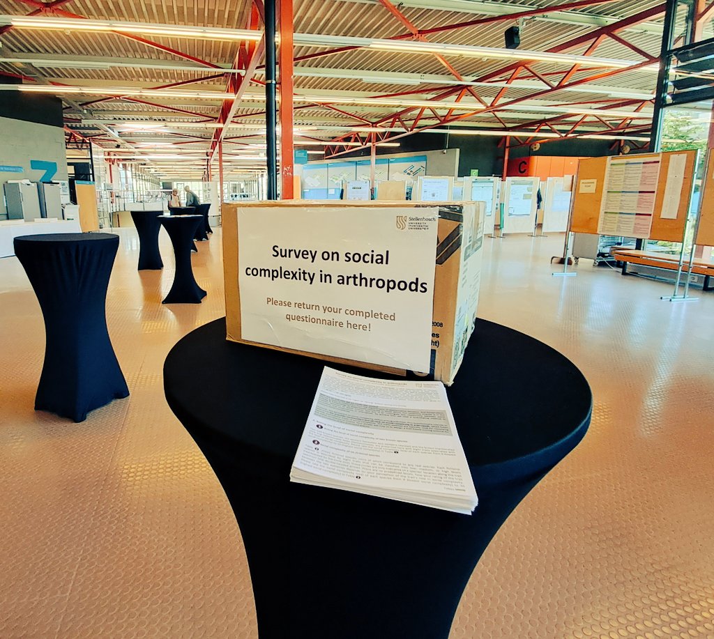 Dams_Gergonne's tweet photo. Help us understand the scientific community's view of the social complexity of arthropods 😁

10 minutes questionnaire. We need you! 🐝🐜🪳
@euroIUSSI2024
#iussi2024 #iussi #Lausanne #socialcomplexity #eusociality https://t.co/GPd7hyuy5x