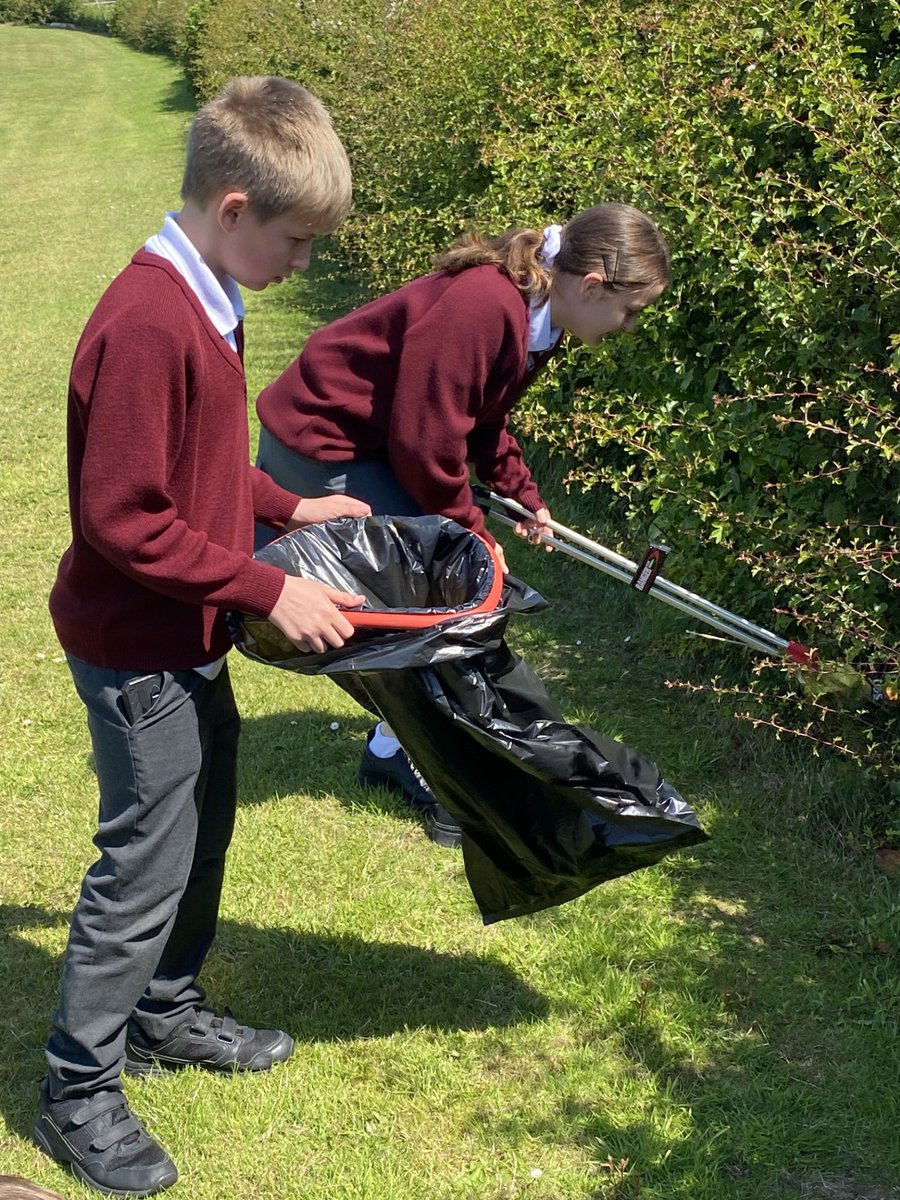 Saint Aidan's Sci tweet media
