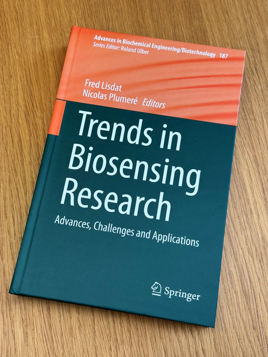 Nako Nakatsuka (@aptawineclub) on Twitter photo We received the hard copy of the Trends in Biosensing Research book - Annina’s 1st book chapter (+ co-authors Til & Julian, aka Team Nanopore)! We covered solid-state nanopores for biomolecular analysis & detection. Thank you for this opportunity <a href="/NicolasPlumere/">Nicolas Plumere</a> & Fred Lisdat! 🧬 We received the hard copy of the Trends in Biosensing Research book - Annina’s 1st book chapter (+ co-authors Til & Julian, aka Team Nanopore)! We covered solid-state nanopores for biomolecular analysis & detection. Thank you for this opportunity <a href="/NicolasPlumere/">Nicolas Plumere</a> & Fred Lisdat! 🧬