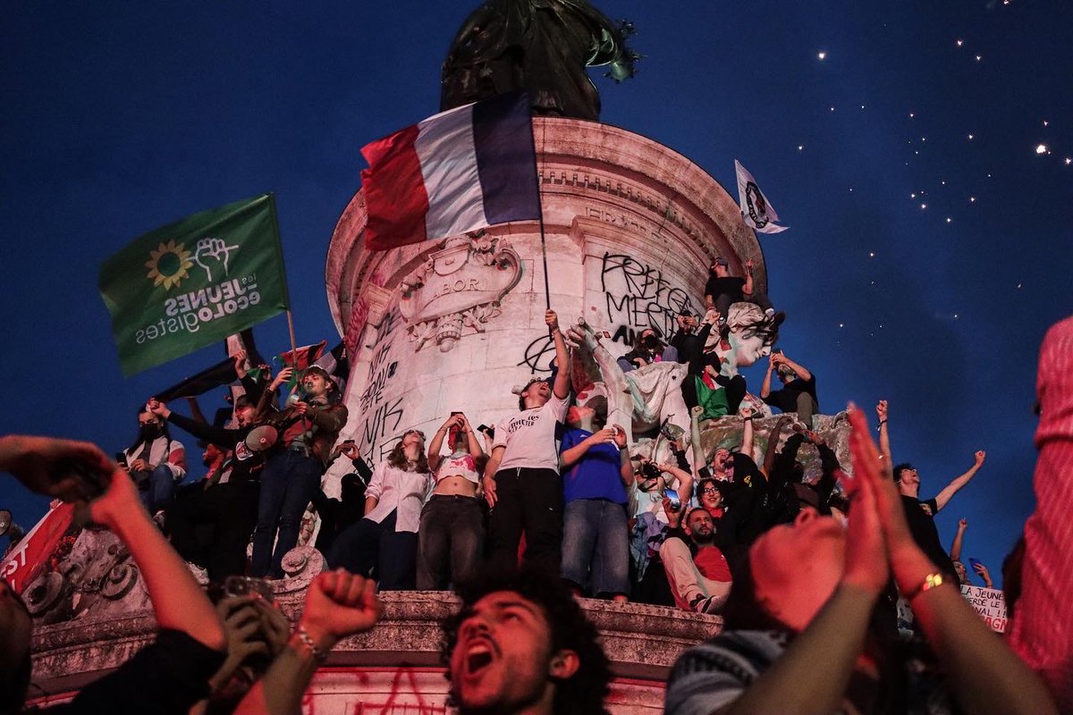 JeremyBouillard's tweet photo. Soirée électorale du second tour des #ElectionsLegislatives2024, place de la République et au QG du RN, le 7 juillet 2024. 
📷 https://t.co/JUK2NFjosK https://t.co/xsiB8MCi77