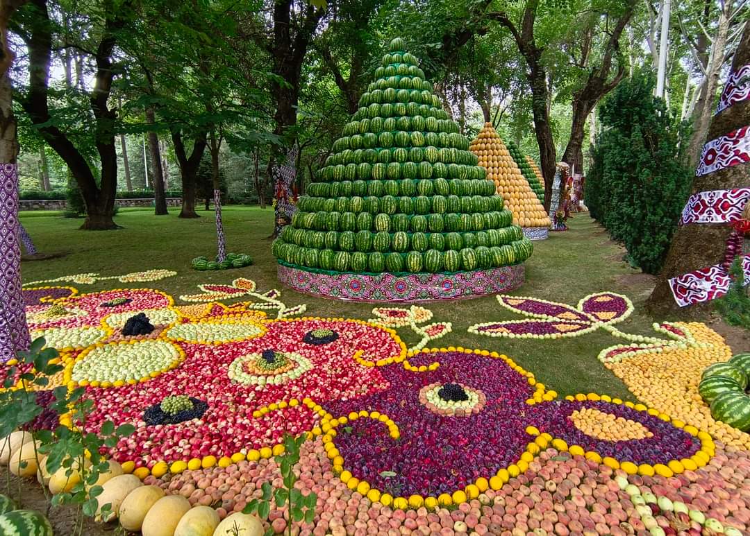 TOURISM0101's tweet photo. Fruits of Tajikistan 🇹🇯 2024
#fruits #Tajikistan https://t.co/A7uYYloufU
