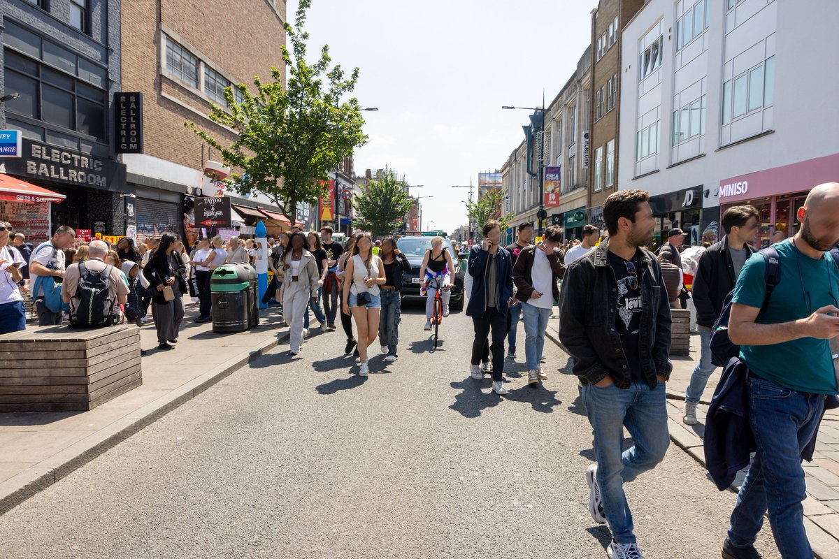 Do you think Camden High Street could be more pleasant? 

We're proposing a trial motor traffic-free zone to improve your experience of the High Street and to give more space to people. 

Help us shape our plans - fill out our online consultation ➡️ consultations.wearecamden.org/supporting-com…