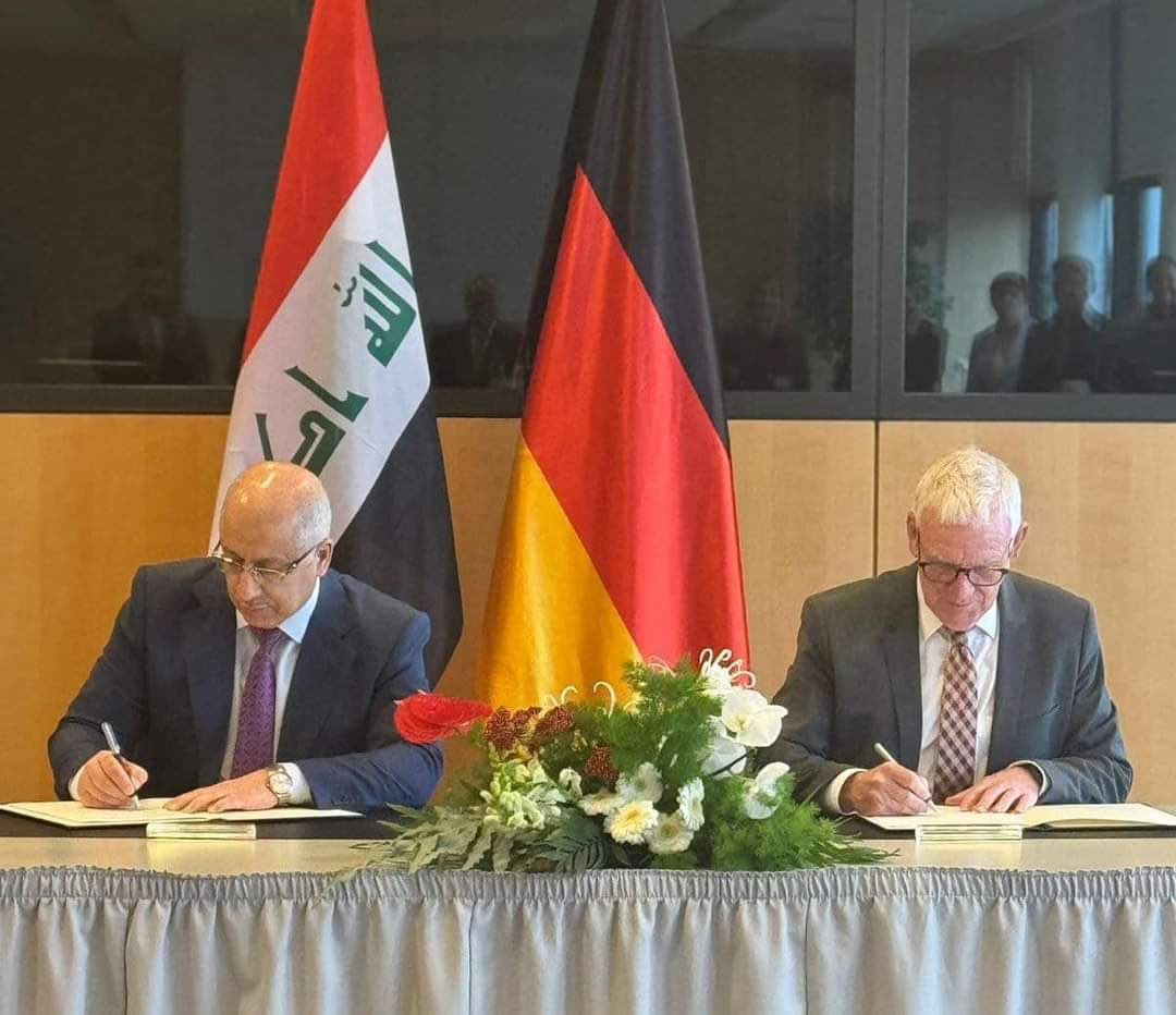 Die RegEntwVerh zw 🇮🇶 u 🇩🇪 sind ein posi Indikator für die Stärk der ZuAr und der Beginn einer neuen Phase der Bez. Botsch nahm an der intens VerhRun in B teil, um die Ausrichtung der inter Unterst zu 🇮🇶 u den Schwerpunkt auf EntwPrioritäten wie KlimaWa u tech Unterst zu erörtern