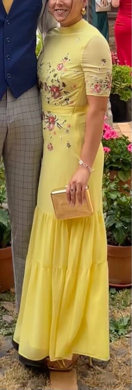 sofisanchez77's tweet photo. ¡Alerta Spoiler! Consigue ASOS que vendo en #Vinted! Es una talla M / 38 / 10 por 80,00 €:

Vestido invitada 

#invitada #vestidoinvitada #vestido  https://t.co/UUuNERxEwR https://t.co/GjbjJnrP3D