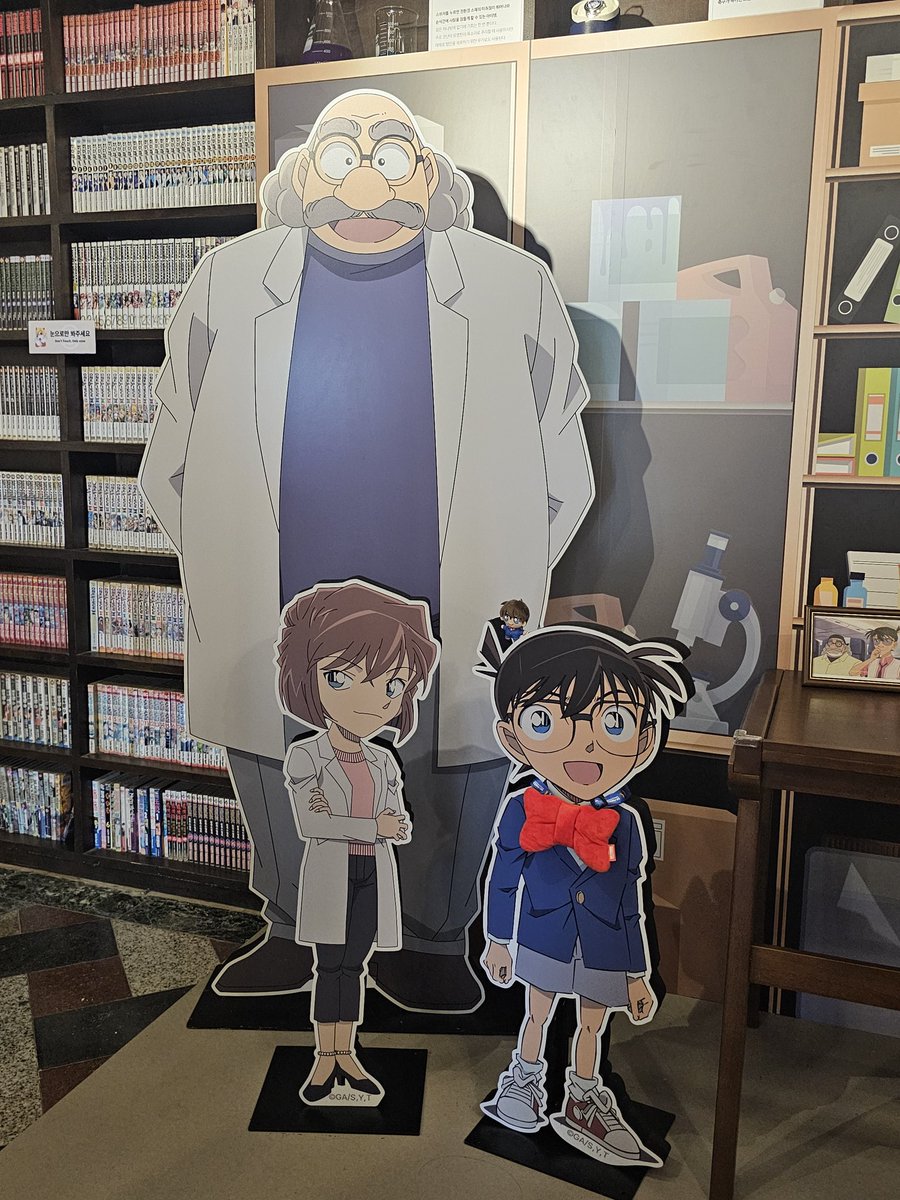 코난 정말정말 좋아하는 팬으로써 30주년 전시회는 물론 프리데이에 도슨트 투어라니ㅠㅠㅠ 코난을 좋아하는분들과 함께 시간을 보낼 수 있는 소중한 기회라 꼭 참석하고싶습니다☺️🎀 그리고 정말 코난 찐팬인 친구가 있어서 같이 가고싶어요!! 감사합니당 😆 (살짝 어필해봅니다..☆)