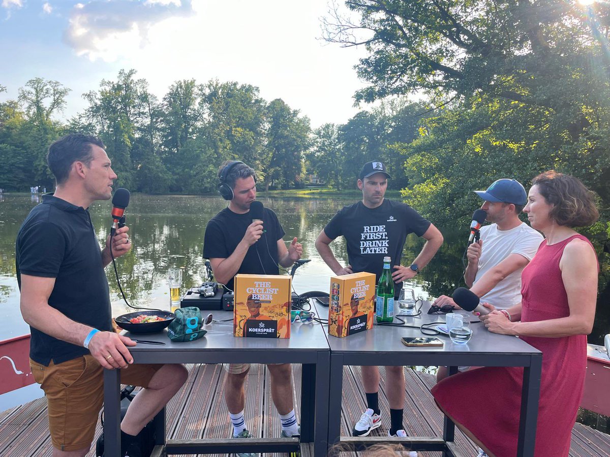 Luister nu onze nieuwste podcast:

Rustdag bezinning met Maarten Tjallingii en Marijn de Vries.

Podcastoverwielrennen.nl

<a href="/marijnfietst/">Marijn de Vries</a> 
<a href="/mtjallingii/">Maarten Tjallingii - leadership and growth</a> 
<a href="/MichielBeemster/">Michiel Beemster</a> 
<a href="/Wilco84/">Wilco Kenter</a> 
<a href="/nl_peterkoning/">Peter Koning - Koersprêt</a>