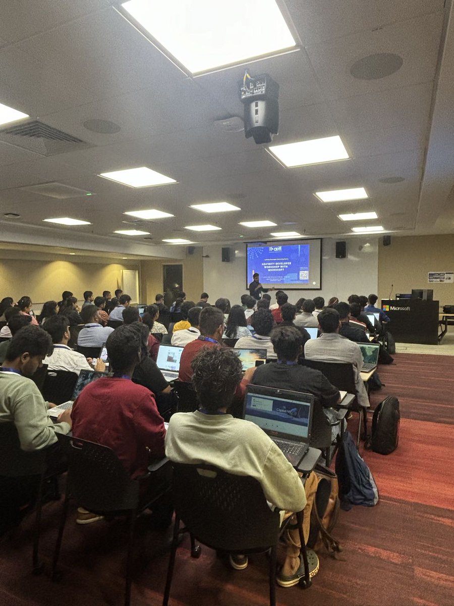 aelfblockchain's tweet image. Last weekend, we wrapped up the #aelfinity developer workshop that was organised in partnership with @Microsoft!🚀 The workshop was a resounding success as we saw an impressive turnout of around 140 talented #blockchain #developers.💡

Featuring in-depth training on smart…