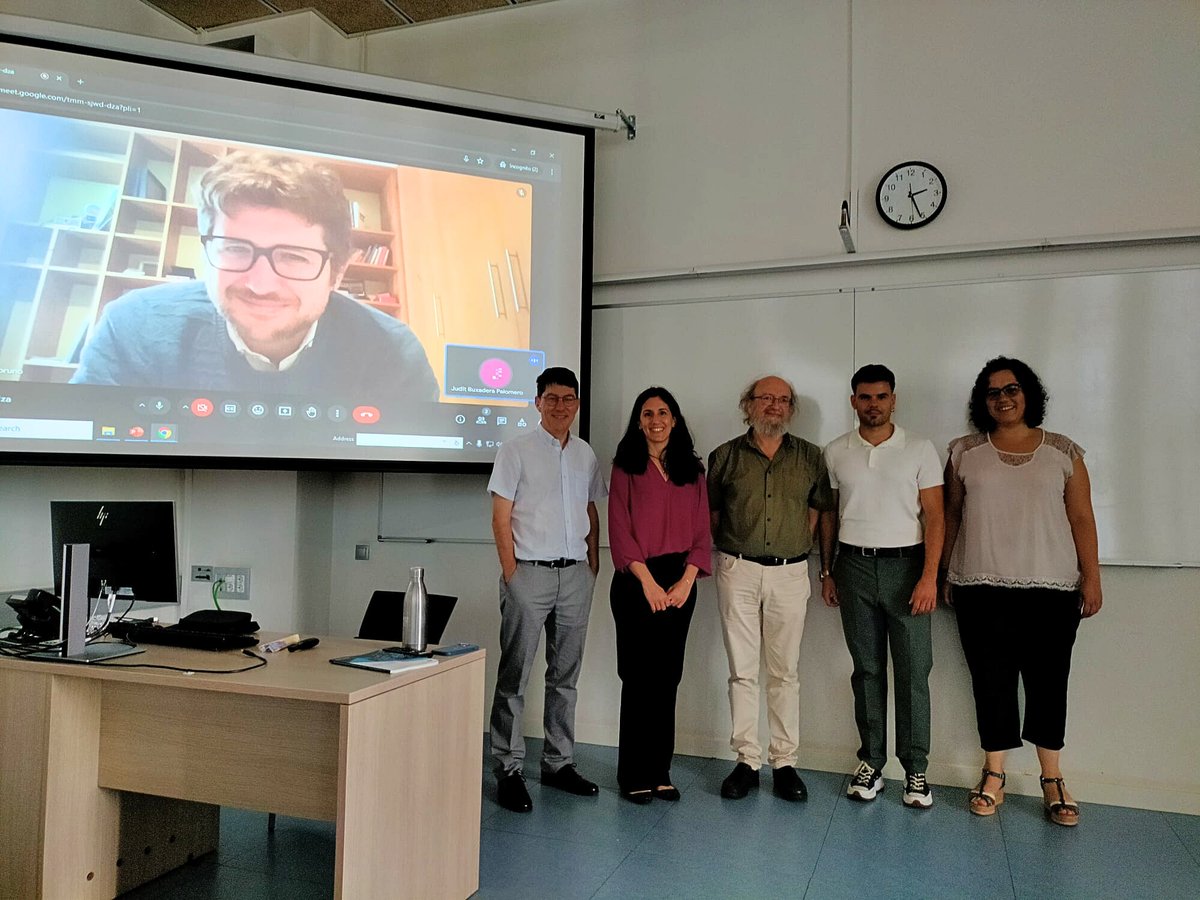 bio_tune's tweet photo. We have another doctor in the house!! ESR David Piñera (@dpavellaneda_, @BiomaterialsUPC) presented his PhD thesis last week, becoming a PhD in Biomedical Engineering by @la_UPC. Congratulations!! Read more: https://t.co/3ck2edTdKb https://t.co/CQbLPzK4jt