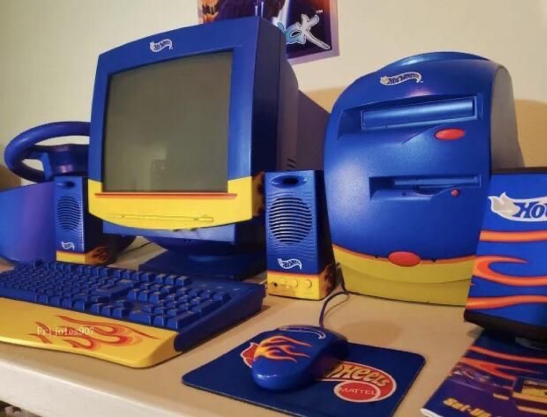 Defi_bishob's tweet photo. How do you see my gaming setup?

Rate my setup

#gaming #gamingset #setup https://t.co/1TFQvpRDZT
