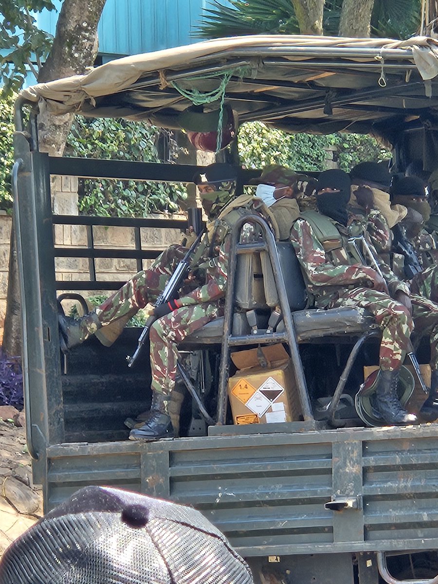 Imagine all these guys coming to fight mere intern doctors in lab coats and a bottle of water.
#OccupyMOH