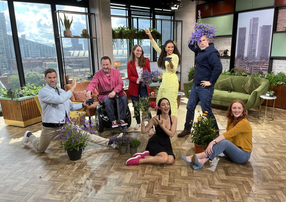 You'll never 'be-leaf' what happened on today's show:

🧑‍🌾 Summer garden mistakes <a href="/MarkLaneTV/">Mark Lane</a>
❄️ <a href="/TheFullFreezer/">Kate Hall | Home Food Waste Expert 🤓❄️</a>'s freezer masterclass
💷 Iona Bain on debt relief orders
🩺 <a href="/xandvt/">Dr Xand van Tulleken 🏳️‍🌈</a> on hip replacements

Watch here: bbc.in/45RSNJ3