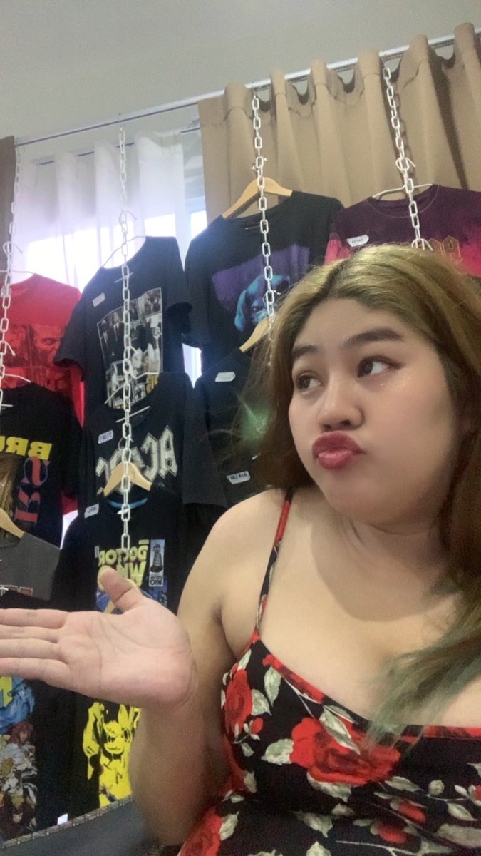 คิดถึงเจ็ทก็ฝากพี่ๆทุกคน มาติดตามร้านเสื้อเจ็ทหน่อยยน้าา 
tiktok.com/@u_vintage_sto…