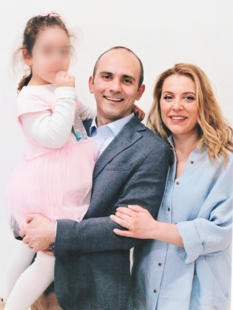Tutsak akademisyen Tayfun Kahraman'ın MS hastası olduğu ortaya çıktı.

Hasta insanları hapiste tutmak, KELEPÇELİ muayeneye götürmek yaşam hakkı ihlalidir, zulümdür.

'Adalet'ten sorumlu olduğunuzu iddia ediyorsanız buna çözüm bulmak zorundasınız. <a href="/adalet_bakanlik/">T.C. Adalet Bakanlığı</a>