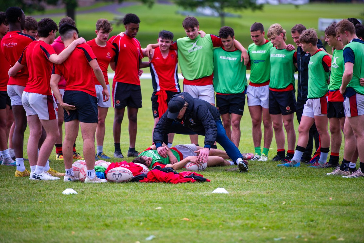 King's College tweet media