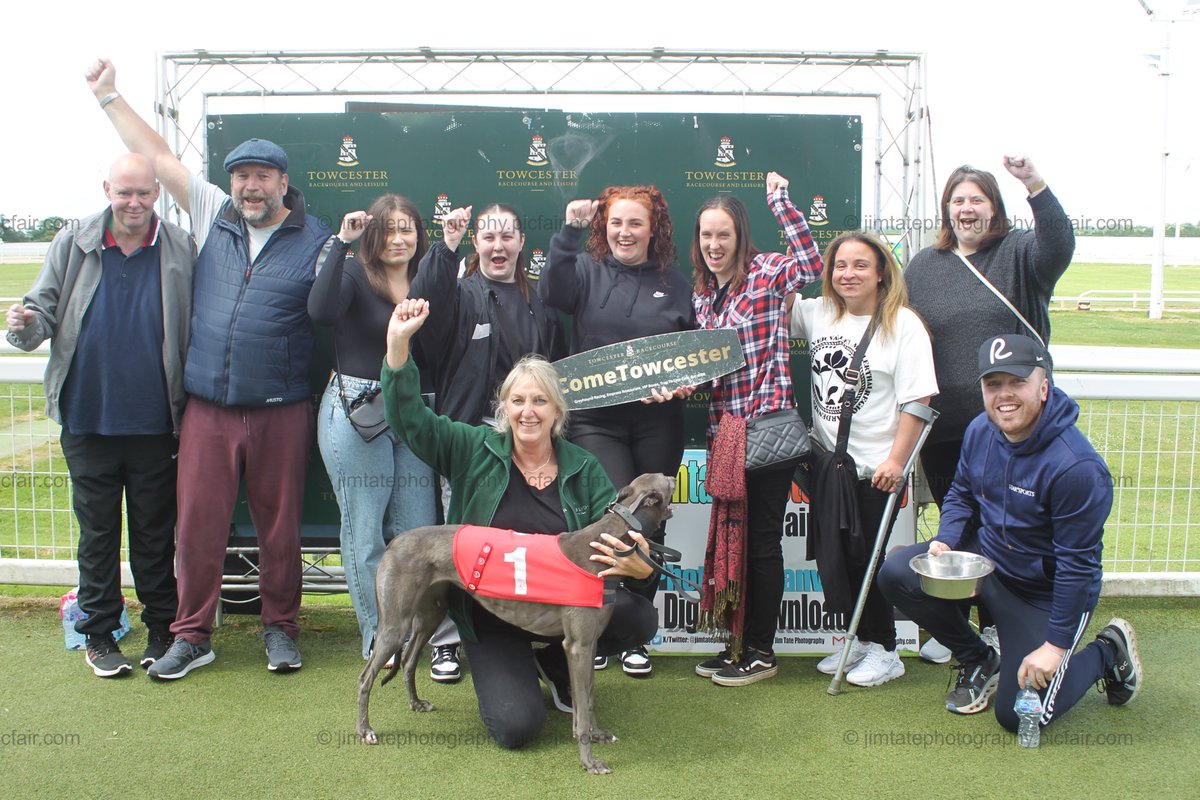 BetwayTowcester's tweet photo. CHECK OUT my Fantastic Winners Presentation Photos from Towcester 07/07/2024 !!!
Please Like Share &amp; Tag Away !!!
Photos can be Downloaded/Printed at https://t.co/fLstDpp3GF
JIM TATE PHOTOGRAPHY
https://t.co/GsQSl8lUKj https://t.co/QOBQbsDeUx