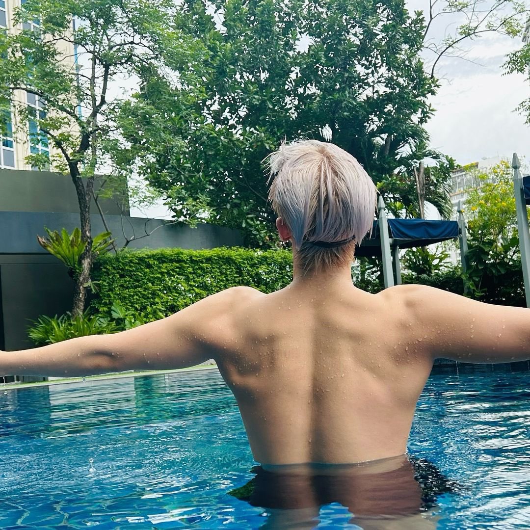 🎀GIVE AWAY TIME🎀

edisi dino dan hoshi kolam renang aku mau bikin giveaway saldo spay buat 2 orang (nominal rahasia)ᡣ𐭩

𐙚rules:
-carat ina &amp; mutual only
-rt &amp; like 
-rep apa aja

end tba