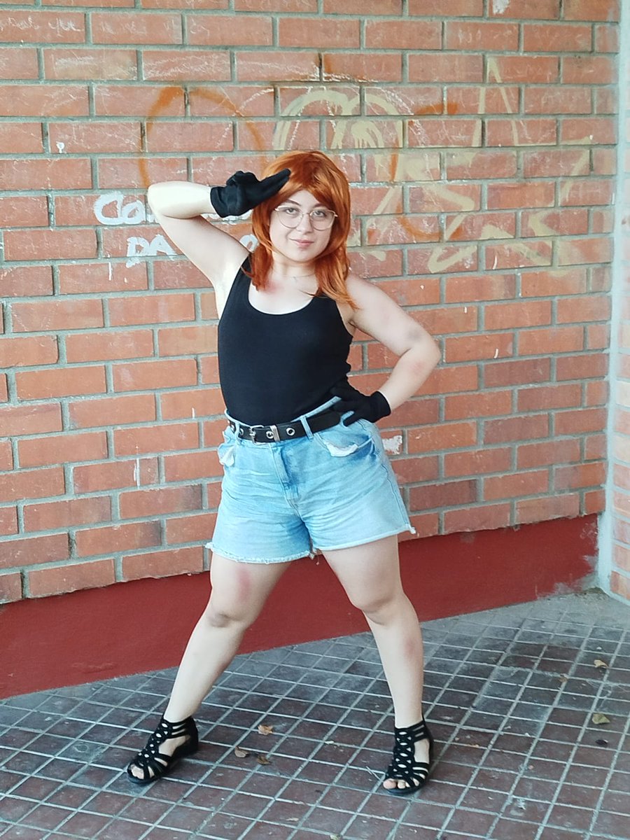 Noah_Ax0ner's tweet image. Una de ellas está editada, el resto no, pero ahí está, un pequeño cosplay de Sylver Arialdi (adom no se supera jsjs), hice lo que pude
#ADOM @Reah_Ofi @terduki @Christerva @Nakkuchan @meieff @LiliCross_
