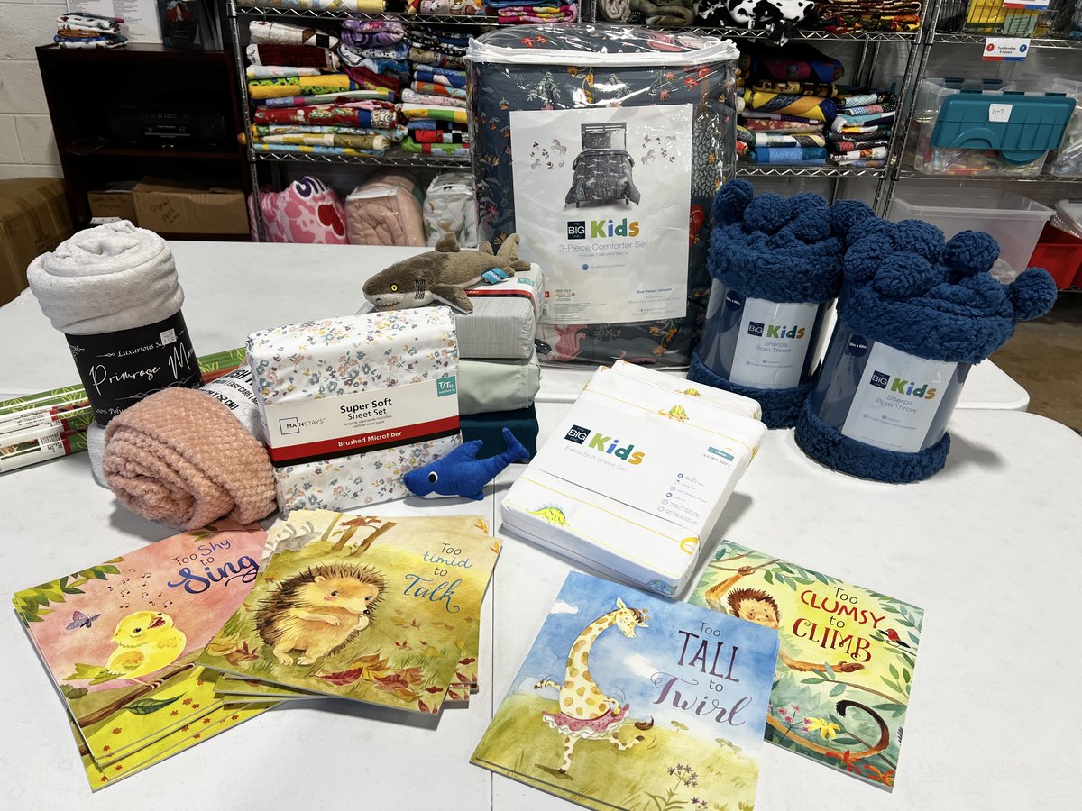 OHAATorg's tweet photo. These shark stuffies are the perfect addition to bedtime bags for #SharkWeek, along with all the lovely items donated by Michelle V. Thank you so much for supporting the Beds for Kids program!
#MondayVibes #SharkWeek2024 #OHAAT #BedsForKidsProgram #Donations #Generosity #ThankYou https://t.co/qTcRfFQKe9