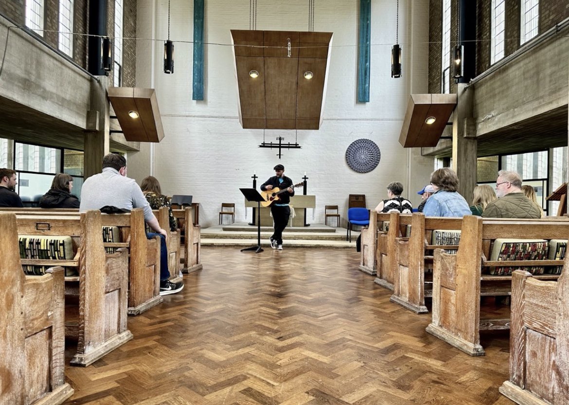 Acoustic Gig 

A fantastic evening listening to our students play a range of acoustic instruments. Thank you to everyone who attended and performed, you were all great! 

#ConvergeYork #Acoustic #Acousticgig #music