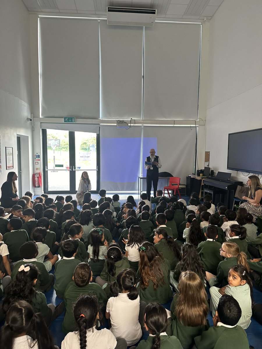 A lovely visit from Ste Kerr from <a href="/Dixonscr/">Dixons Croxteth Academy</a> 
The children loved the story ‘Seth and the Hunt’. ✨ 
<a href="/DixonsMP/">Dixons Music Primary</a>
