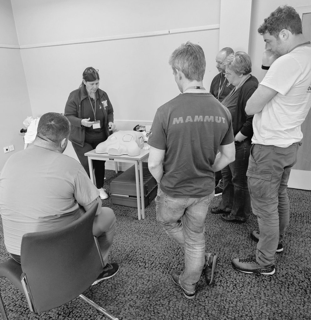 C_lithgow123's tweet photo. Great weekend teaching #PHPLS now on to Dundee University for more clinical education @BASICSScotland @_ALSG_ @NHS_Education @dundeeuni https://t.co/aMrMiEEsyC
