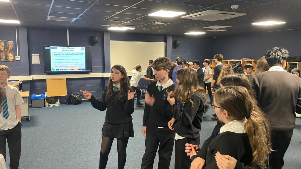 riofoundation's tweet photo. This time last month, @chorltonhigh students successfully put their newly-learned well-being &amp; leadership skills to the test, as they delivered wellbeing activities to children from Chorlton Primary School. 

Congrats, everyone! 🙌

@FindelEducation @OddArtsUK @TNLComFund https://t.co/tGJDYDiNGp