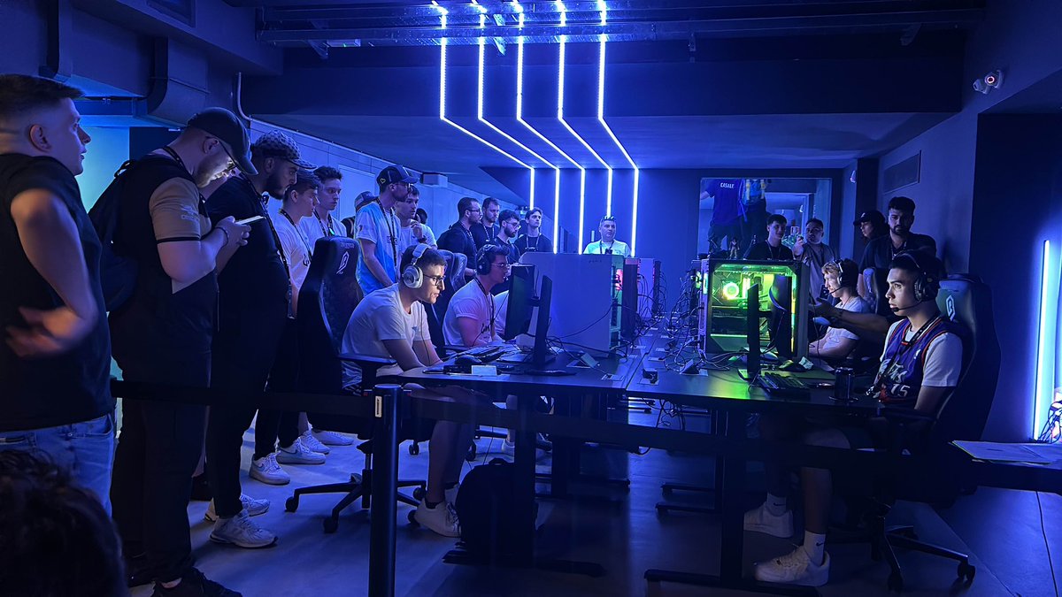 Aoway eSport tweet media