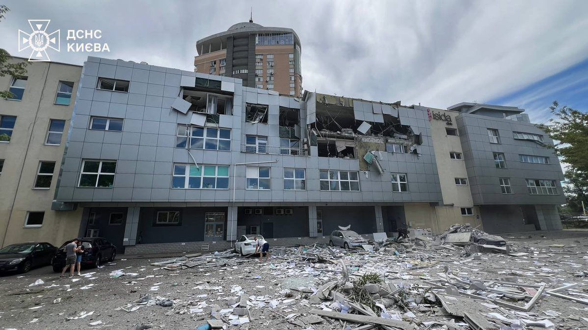 For the second time today russia once again hit yet another medical center in Kyiv, killing 4 and injuring 3 people at least.

Their barbaric terroristic nature has no limits, they feel the impunity and therefore they have the audacity to bomb and murder anything and anyone,