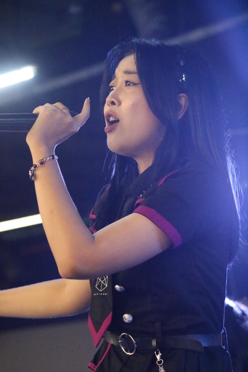 ercojp7's tweet photo. @ibeeleafinyou 

@SaywonOfficial 
In bekasi idol fest https://t.co/GpjG3KvP8Q