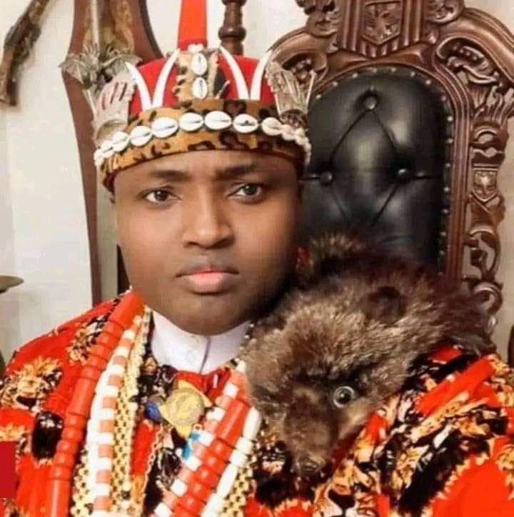 BREAKING NEWS......
"You Don't Have A Legitimate Right To Negotiate For Biafra" — Simon Ekpa Warn Eastern Governors

Biafran Republic Government in-Exile has warned Southeast governors, and leaders to stay clear of negotiation for Biafra declaration and the release of Nnamdi Kanu