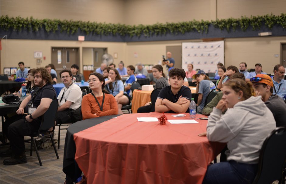 Youth on the Air tweet media