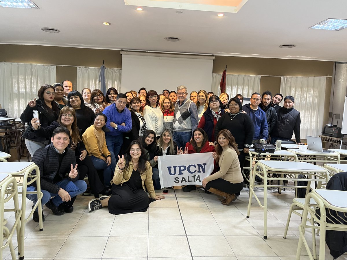 UPCNSalta's tweet photo. Jornada "Juventud Sindical: un cambio positivo para el Estado"

En el marco de las políticas federales que se vienen implementando a nivel nacional, el evento fue liderado por la Cra. secretaria de Juventud del Consejo Directivo Nacional, Marta Farías. https://t.co/CQljmi4BhT