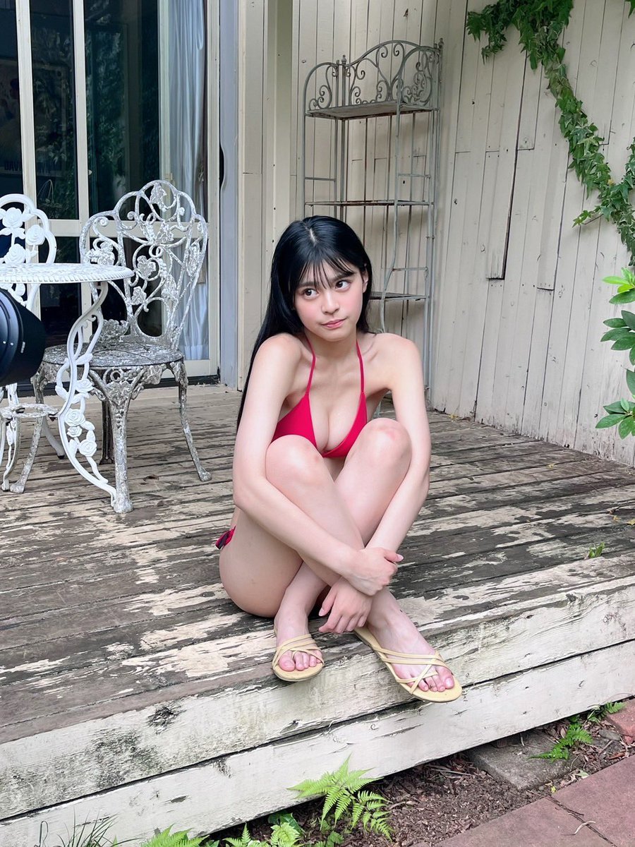 ❤️大好評発売中❤️ 本日は、BUBKA8月号の中面グラビアで登場して